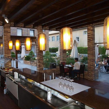 Dinastia Hotel Getafe Exterior foto